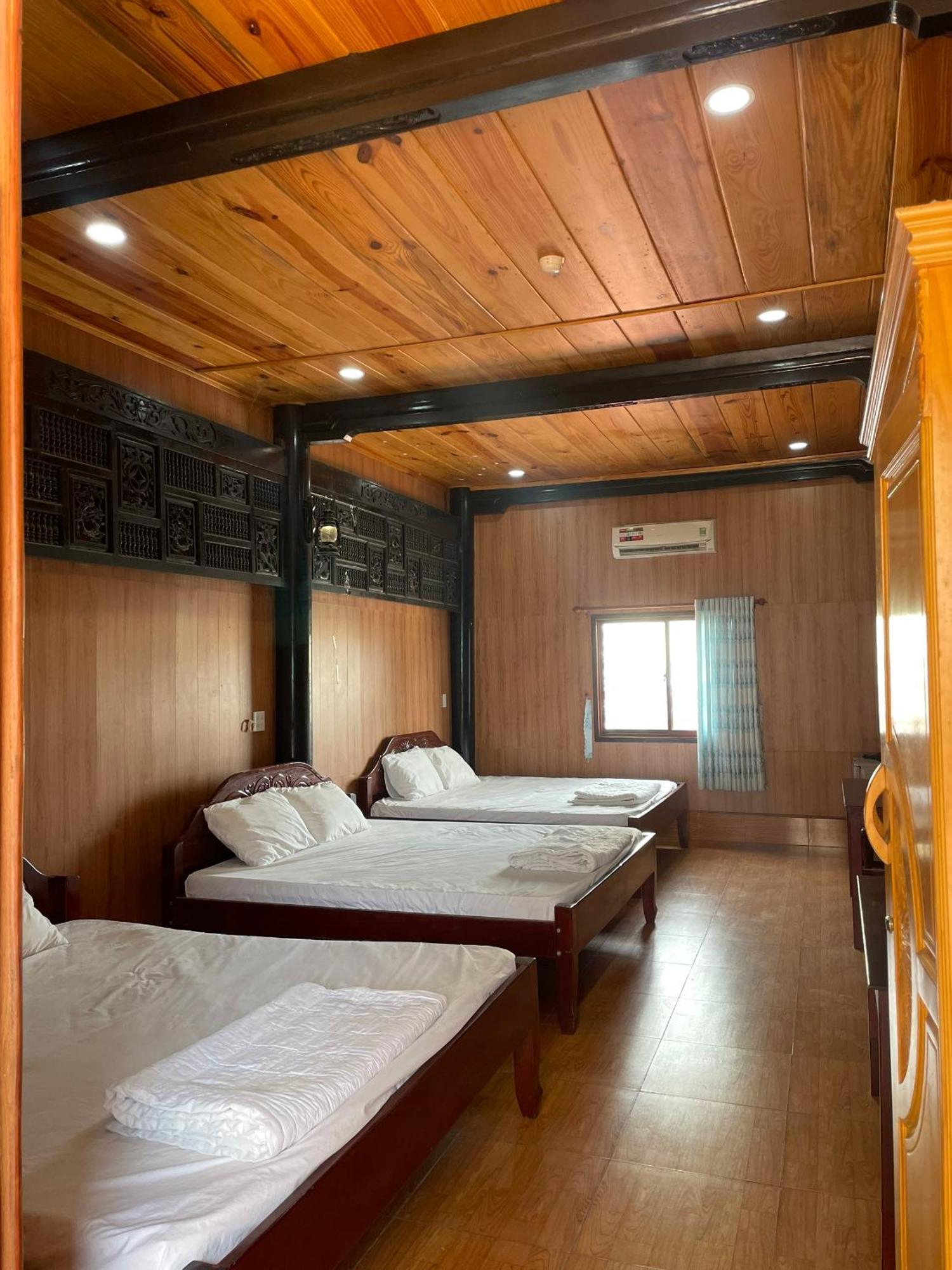 Khach San Huong Xua Hotel Ha Tien Exterior photo