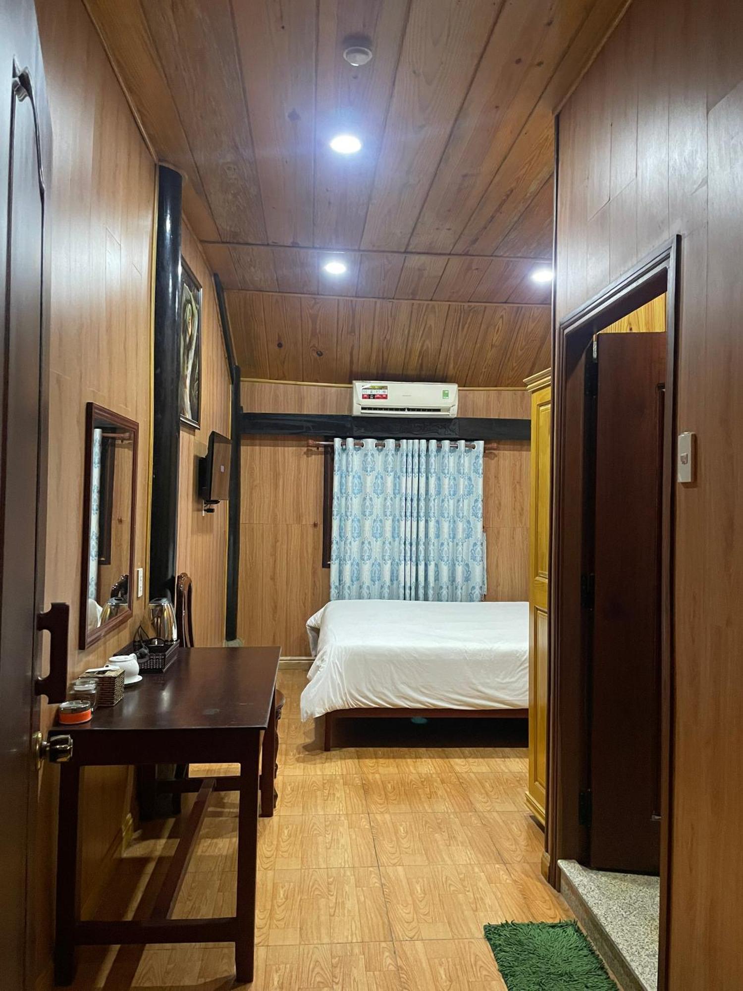 Khach San Huong Xua Hotel Ha Tien Exterior photo